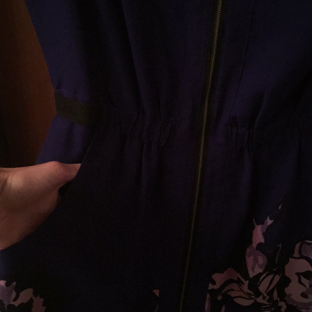 GUESS dress - Picture 4 of 10
